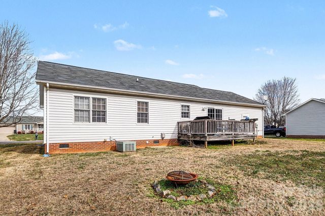 126 Rock Island Drive, Statesville, NC 28625