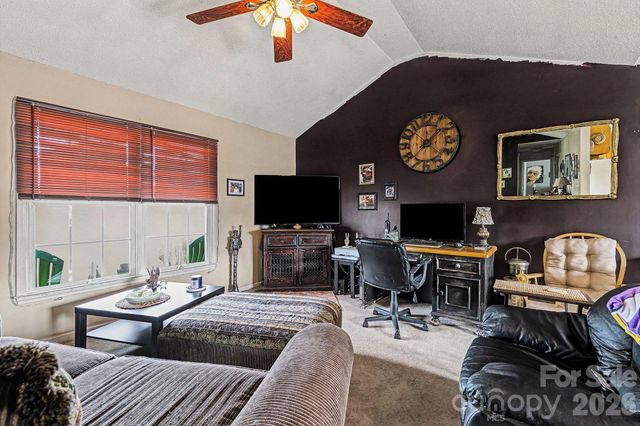 126 Rock Island Drive, Statesville, NC 28625