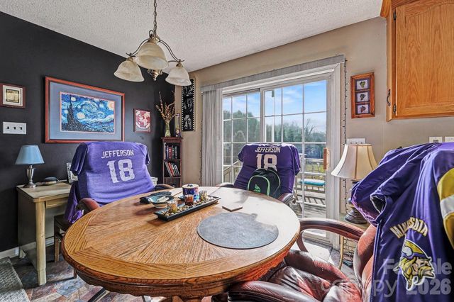 126 Rock Island Drive, Statesville, NC 28625