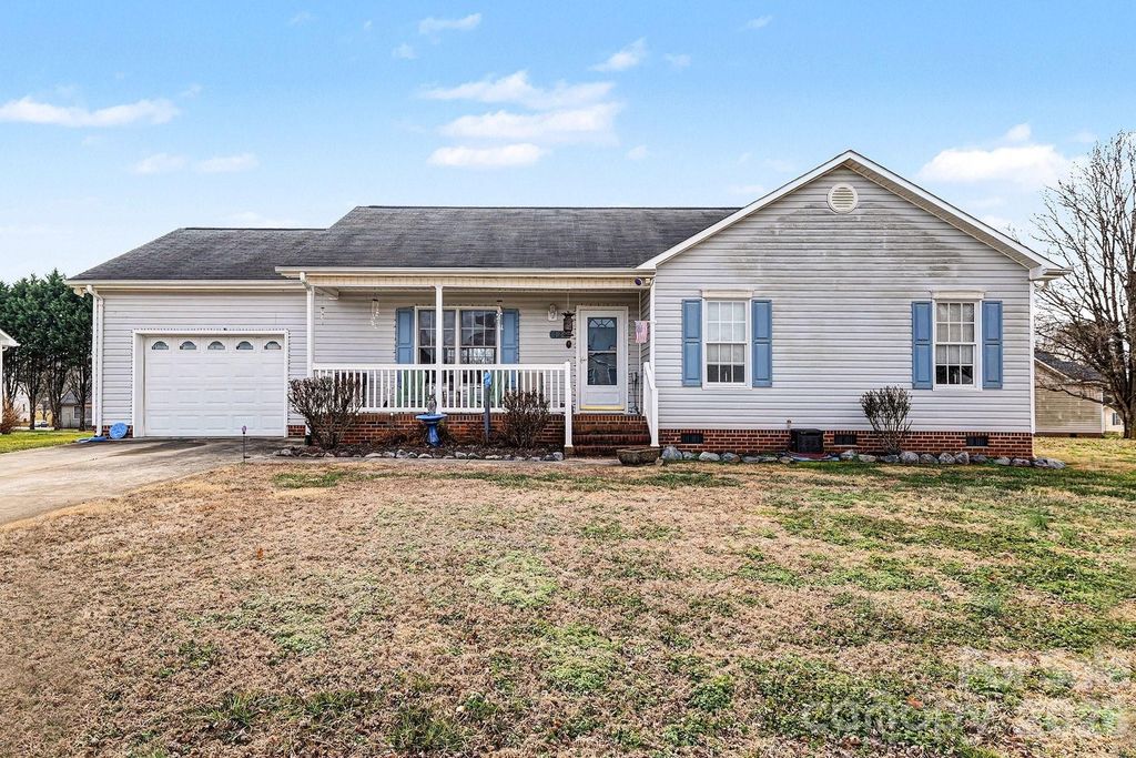 126 Rock Island Drive, Statesville, NC 28625