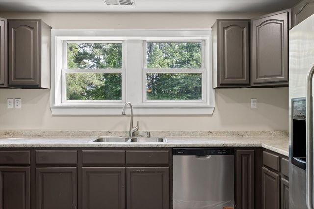 140 Old Lee School Road, Lafayette, GA 30728