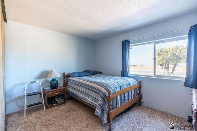 1480 W Michelle Ln, Yuma, AZ 85365