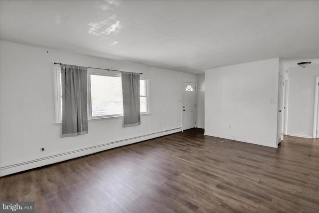 176 TAFT AVE, Reading, PA 19606