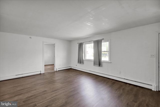 176 TAFT AVE, Reading, PA 19606