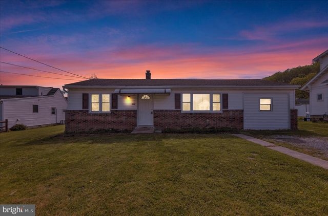 176 TAFT AVE, Reading, PA 19606
