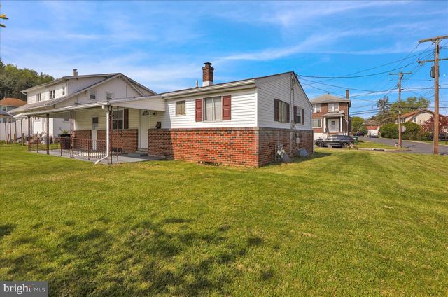 176 TAFT AVE, Reading, PA 19606
