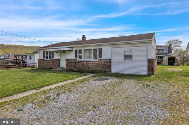 176 TAFT AVE, Reading, PA 19606