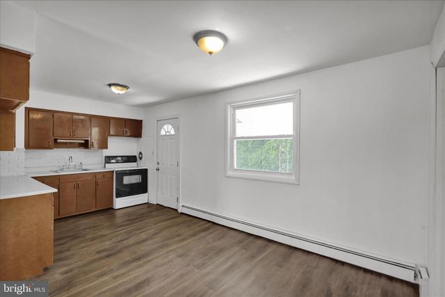 176 TAFT AVE, Reading, PA 19606