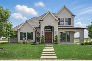 1316 Sparrow Hawk Lane, Gunter, TX 75058