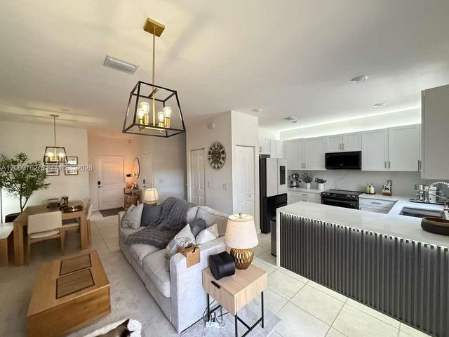 20917 NE 8th Ave 20917, Miami, FL 33179