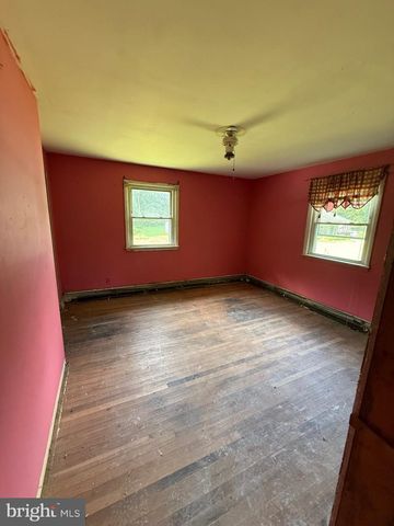 60 MANN YORKETOWN RD, Woodstown, NJ 08098