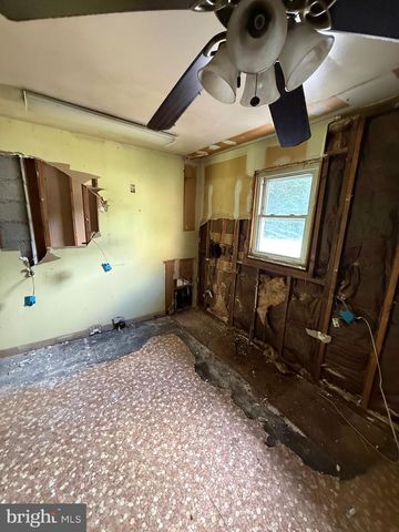 60 MANN YORKETOWN RD, Woodstown, NJ 08098