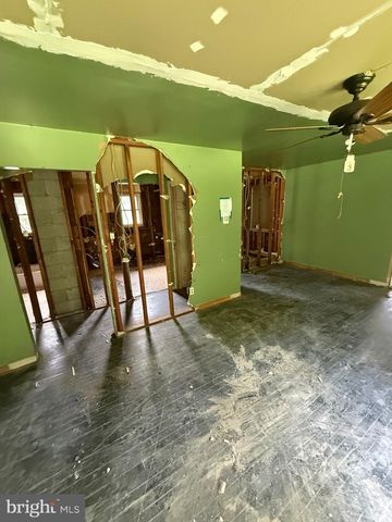 60 MANN YORKETOWN RD, Woodstown, NJ 08098