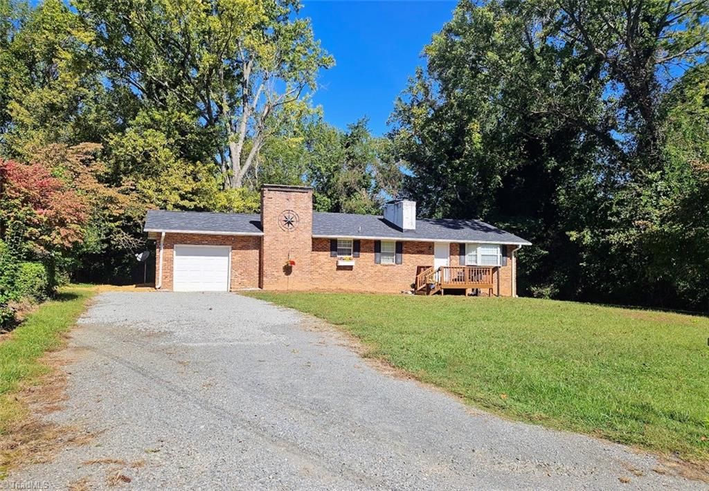 4009 Fargo Drive, Winston-salem, NC 27106