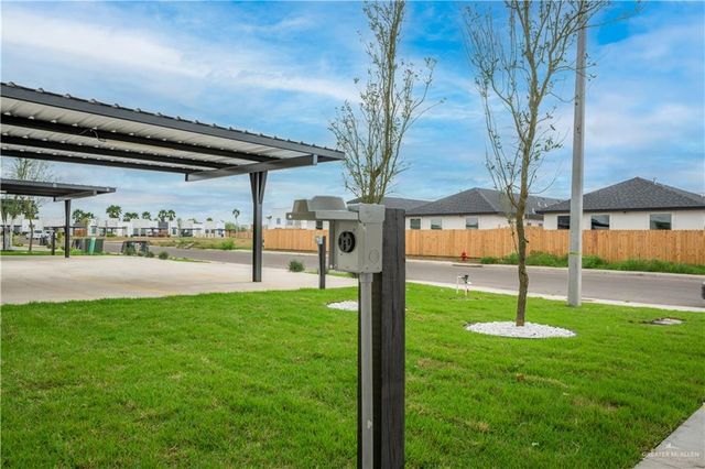 2103 Dragonfly Street 4, Mission, TX 78572