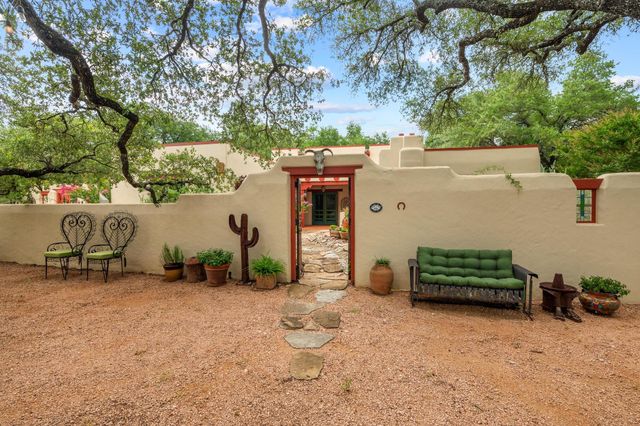 13700 FM 150 W, Driftwood, TX 78619