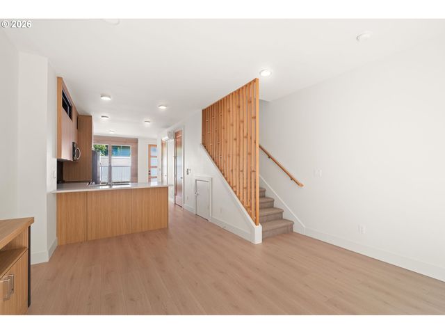 6010 Ne 30th Ave, Portland, OR 97211