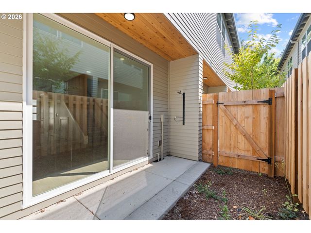 6010 Ne 30th Ave, Portland, OR 97211
