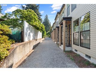 6010 Ne 30th Ave, Portland, OR 97211