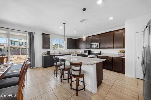 17831 W OBERLIN Way, Surprise, AZ 85387