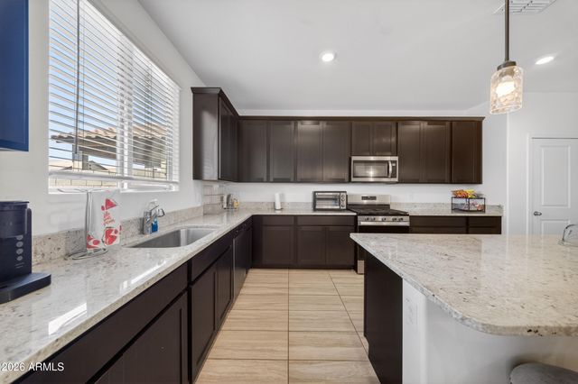 17831 W OBERLIN Way, Surprise, AZ 85387