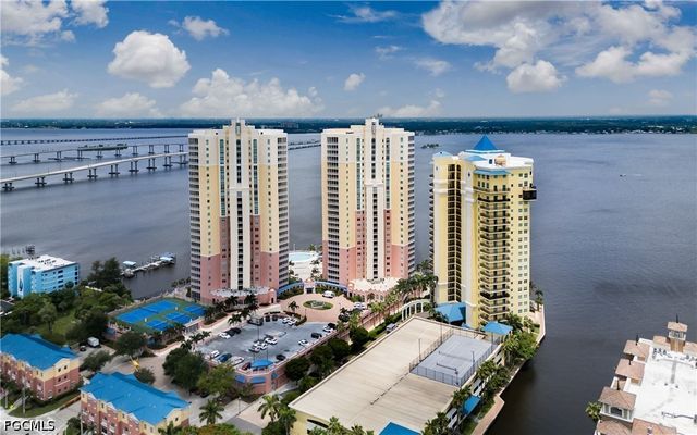 2743 1st ST 704, Fort Myers, FL 33916