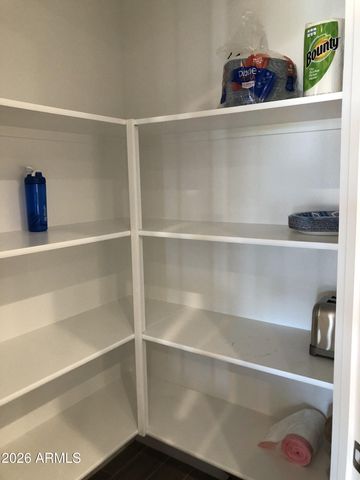 2008 E PARK VIEW Lane, Phoenix, AZ 85024