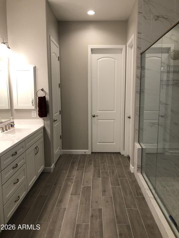 2008 E PARK VIEW Lane, Phoenix, AZ 85024