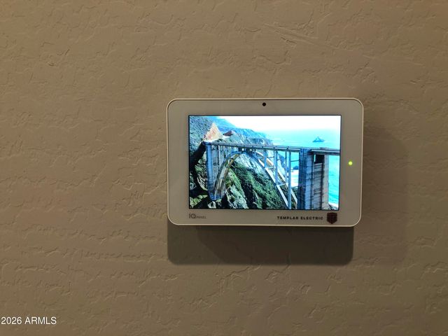 2008 E PARK VIEW Lane, Phoenix, AZ 85024