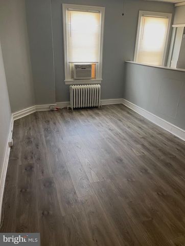 6437 BROAD ST, Philadelphia, PA 19126
