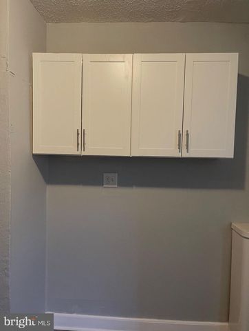 6437 BROAD ST, Philadelphia, PA 19126