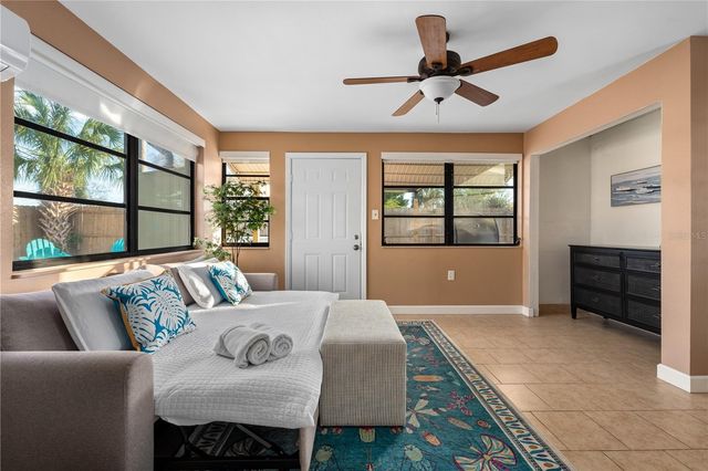 1225 GROVE STREET, Clearwater, FL 33755