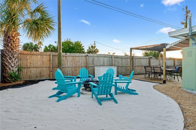 1225 GROVE STREET, Clearwater, FL 33755