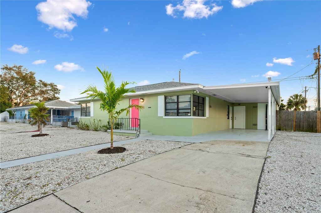 1225 GROVE STREET, Clearwater, FL 33755
