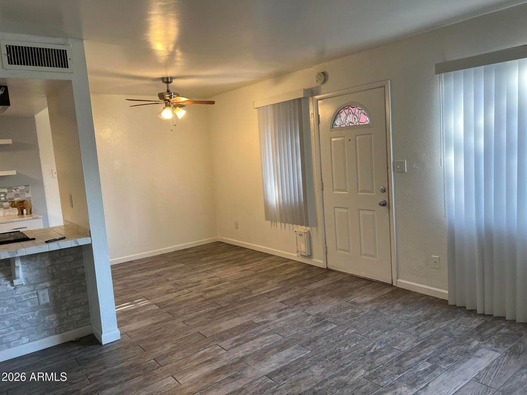 4241 N 68TH Drive, Phoenix, AZ 85033 — photo 3