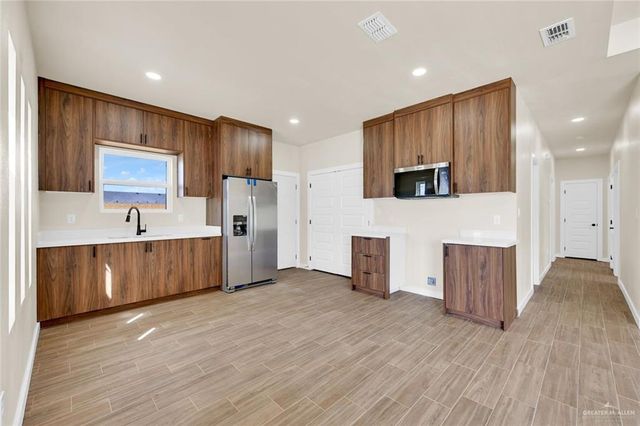 3098 Briggs Road 3, Weslaco, TX 78596