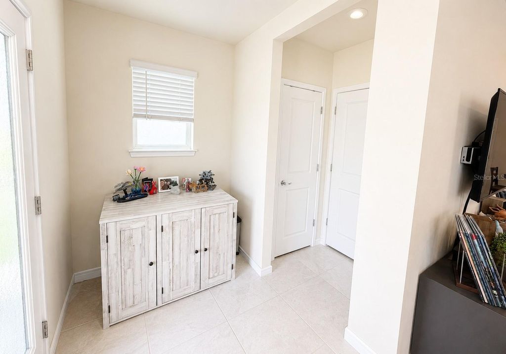 Image 2 of property listing at 1959 SUMMER SERENITY DRIVE, Kissimmee, FL 34744