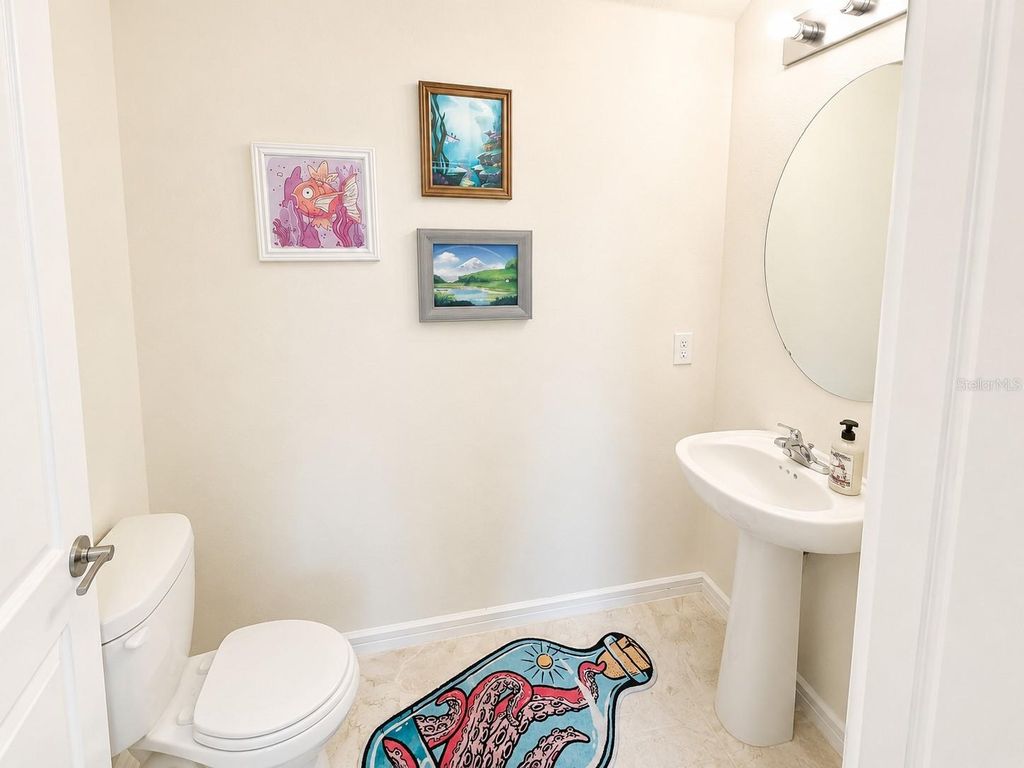Image 3 of property listing at 1959 SUMMER SERENITY DRIVE, Kissimmee, FL 34744