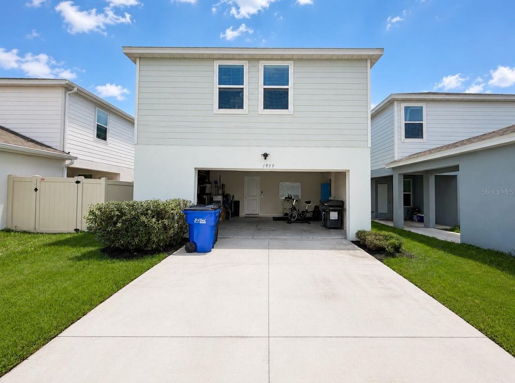 Image 27 of property listing at 1959 SUMMER SERENITY DRIVE, Kissimmee, FL 34744