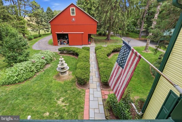 2311 NEW HOLLAND PIKE, Lancaster, PA 17601