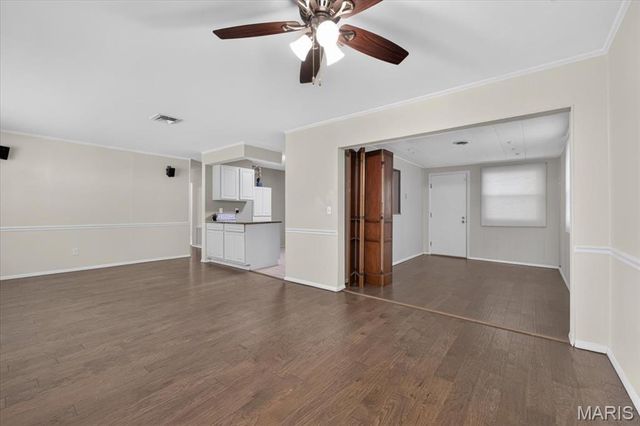 1639 Red Gate Lane, St Louis, MO 63146