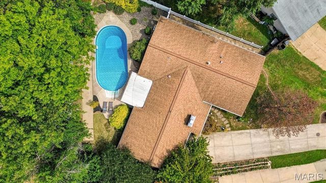 1639 Red Gate Lane, St Louis, MO 63146