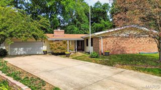 1639 Red Gate Lane, St Louis, MO 63146