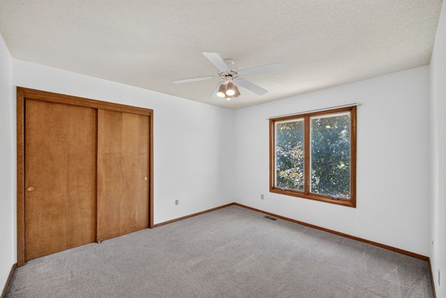 3601 Melanie Drive, Urbandale, IA 50322