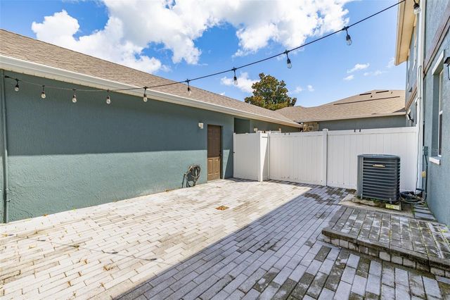 2271 J LAWSON BOULEVARD, Orlando, FL 32824
