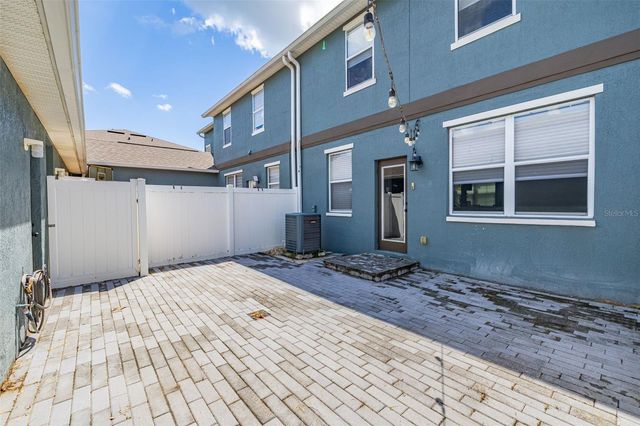 2271 J LAWSON BOULEVARD, Orlando, FL 32824