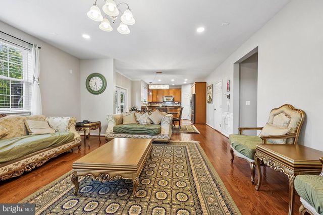5554 BARNES LN, Woodbridge, VA 22193