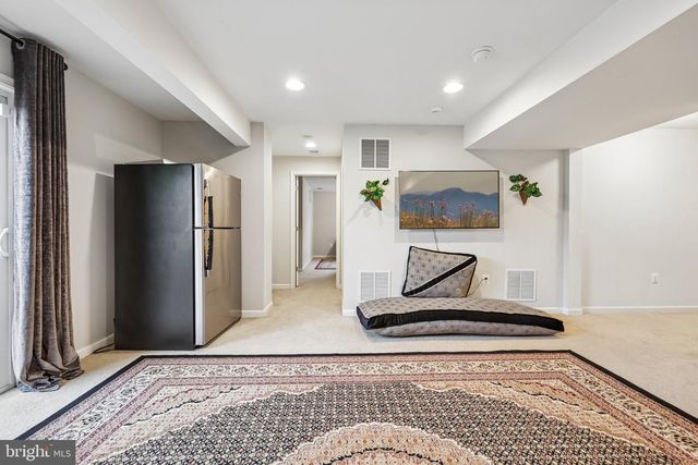 5554 BARNES LN, Woodbridge, VA 22193