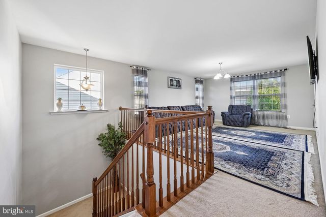 5554 BARNES LN, Woodbridge, VA 22193