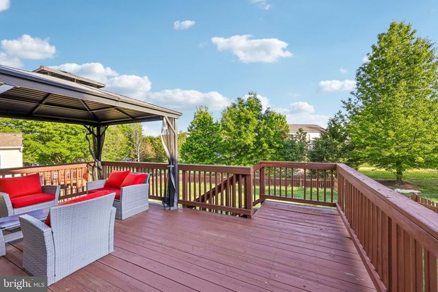 5554 BARNES LN, Woodbridge, VA 22193